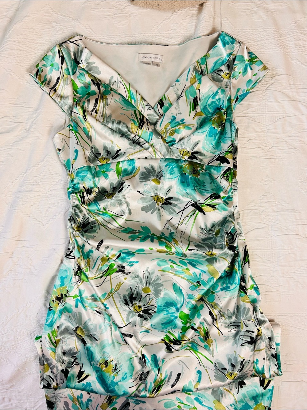 London Times Teal, Green & White Floral Wrap-Style Midi Dress